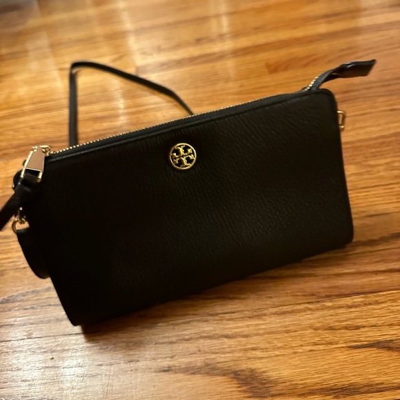 Tory Burch Black Crossbody Bag - Picture 2 of 6